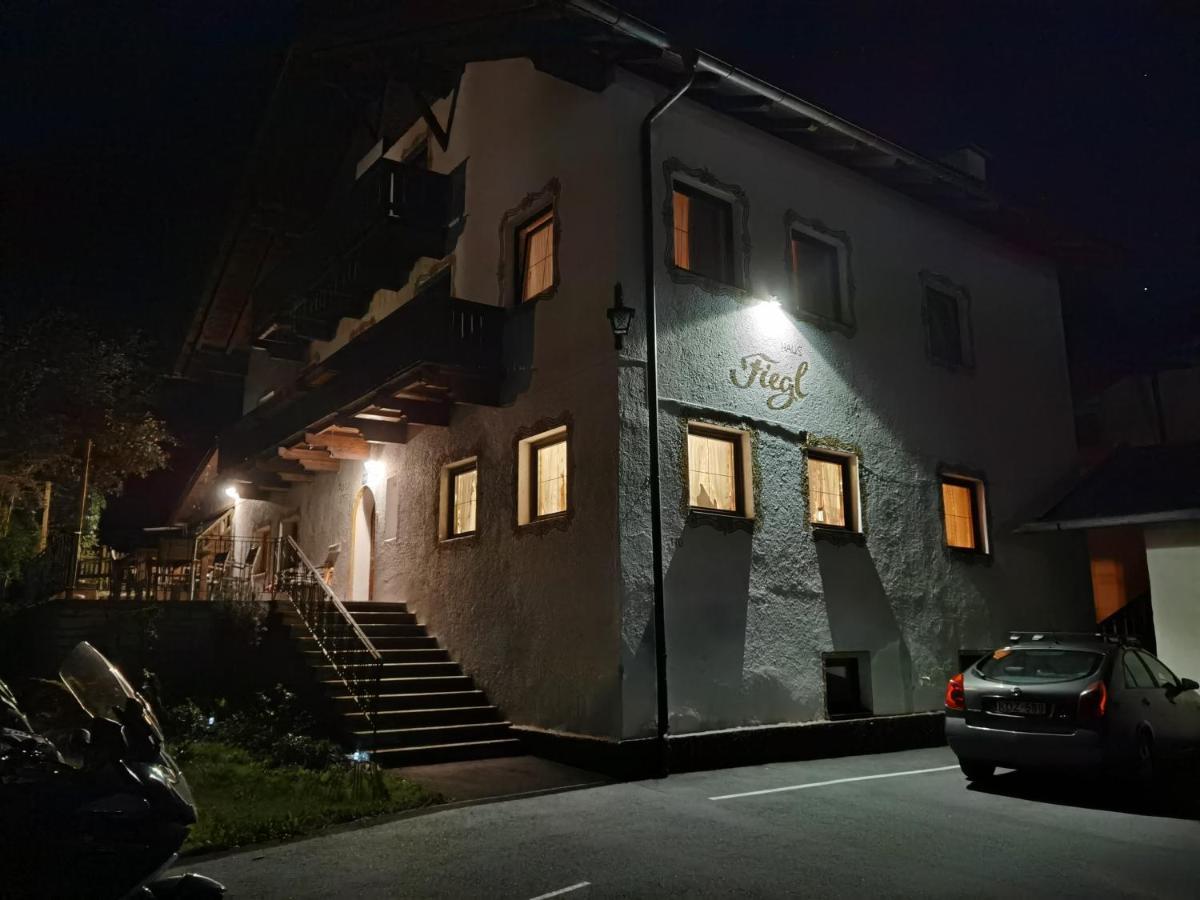 Haus Fiegl Ξενοδοχείο Oetz Εξωτερικό φωτογραφία